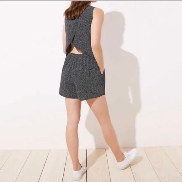 Loft Black White Polka Dot Open Back Romper Sz M Sleeveless Scoop Neck Pockets - Picture 2 of 16